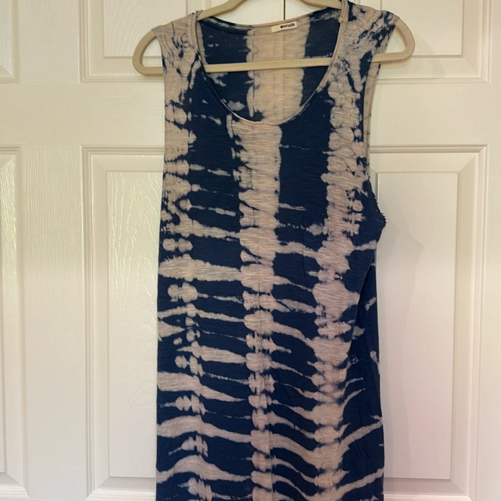 Tie dye tank dress w muscle sleeves; hi low cut